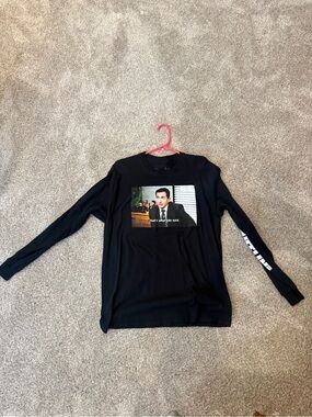 Black Graphic Long-Sleeve The Office Michael Scott “That’s What She Said”
